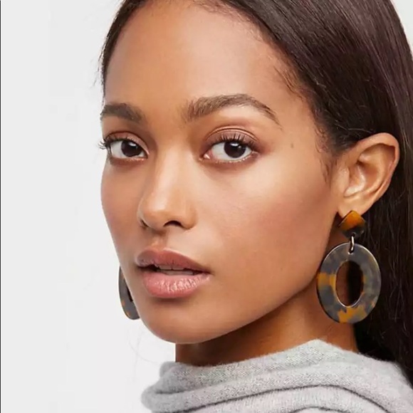 Tortoise Resin Hoops! - Picture 5 of 5